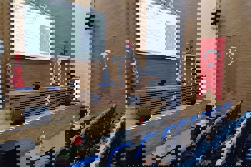 SAĞLIK BİLİMLERİ FAKÜLTESİ BAĞIMLIKLA MÜCADELE ORYANTASYON EĞİTİMİ